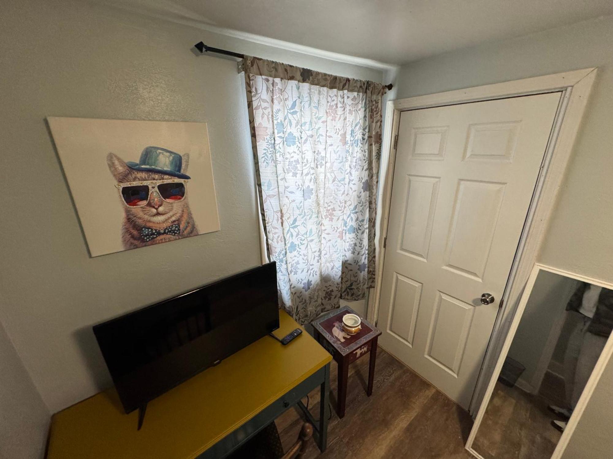 Heart Of The Burgh!! North Side Pittsburgh! Homestay Pittsburgh